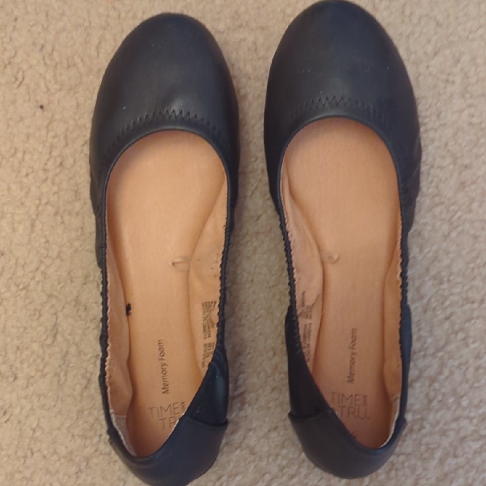Time and Tru Women's Black Flats